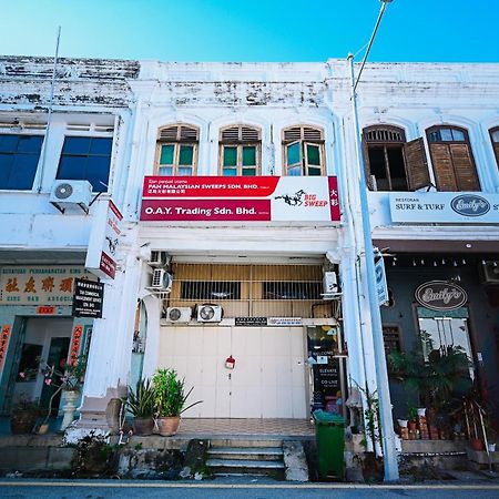 Swing & Pillows - 87 Muntri, Penang ジョージタウン エクステリア 写真